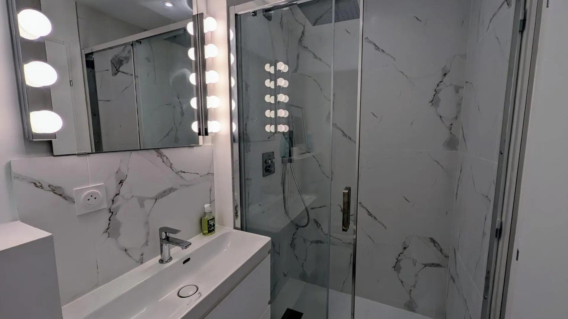 Apartment La Suite Cap D Ail Cap-d'Ail